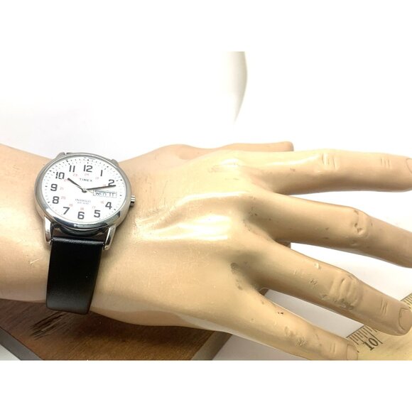 Timex Mens Watch T2N091 Indiglo White Dial Quartz Silver Case Black Leather Band - Picture 4 of 14